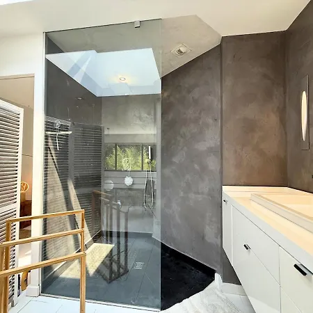 Villa D'architecte, Proche & Cadre Verdoyant