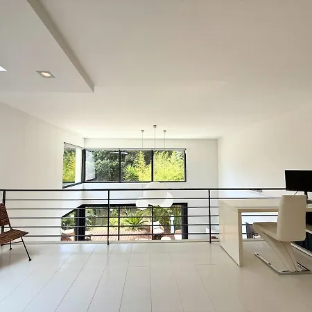 D'architecte, Proche & Cadre Verdoyant Villa *